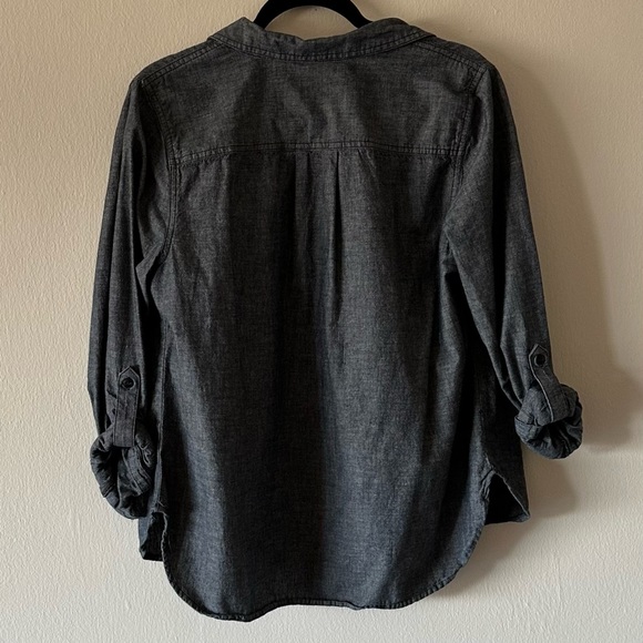 Button Up Top - Picture 2 of 4